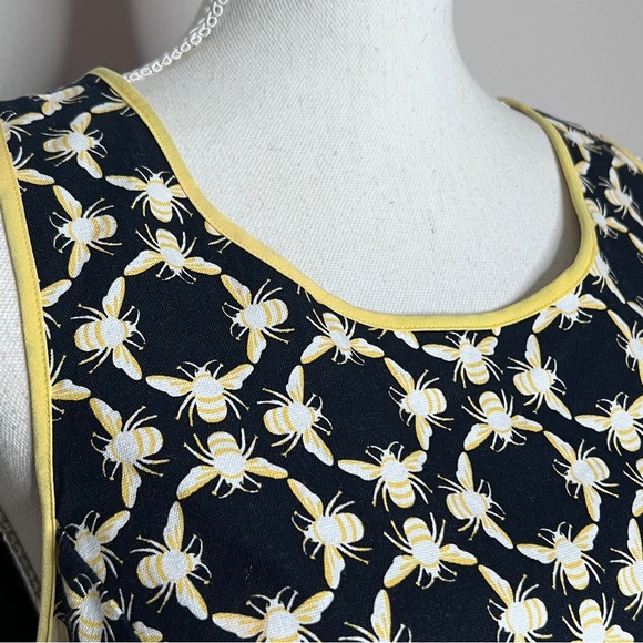 Crown & Ivy Navy White Bee Geometric Print Sleeveless Short Dress Women Size 14 - Picture 2 of 14